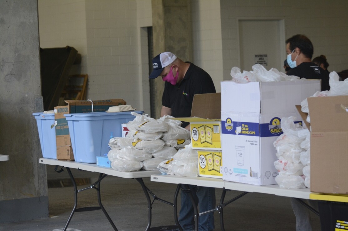 Amazon donates meals to local rescue workers and employs local restaurant Freddie's Bar and Grill in their HQ2 location to prepare the meals