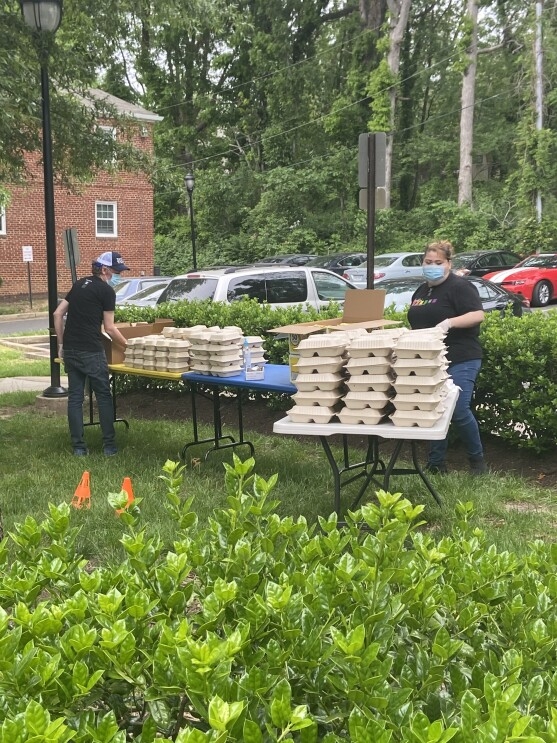 Amazon donates meals to local rescue workers and employs local restaurant Freddie's Bar and Grill in their HQ2 location to prepare the meals